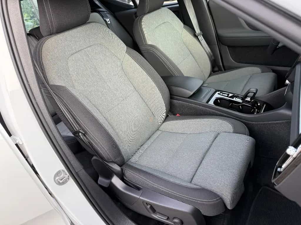 Volvo XC40 Plus Dark 2WD/Navi/Harman-Kardon 10/2023-photo-15