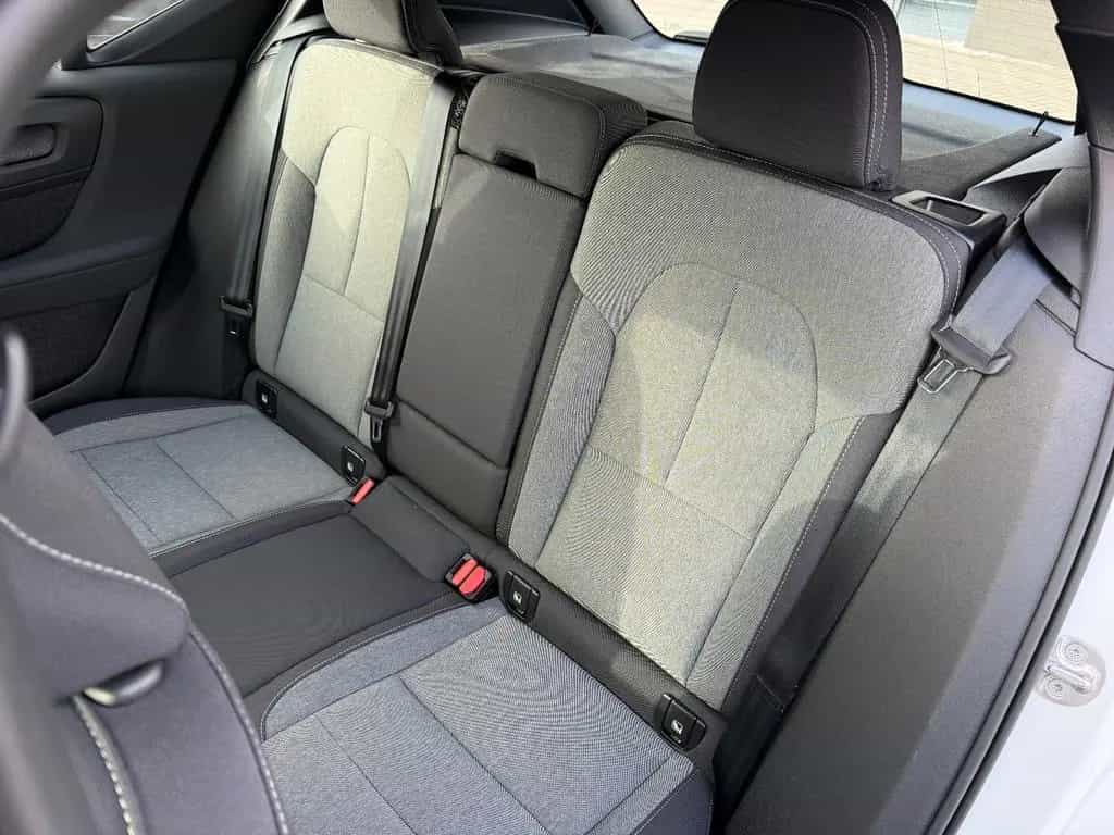 Volvo XC40 Plus Dark 2WD/Navi/Harman-Kardon 10/2023-photo-24