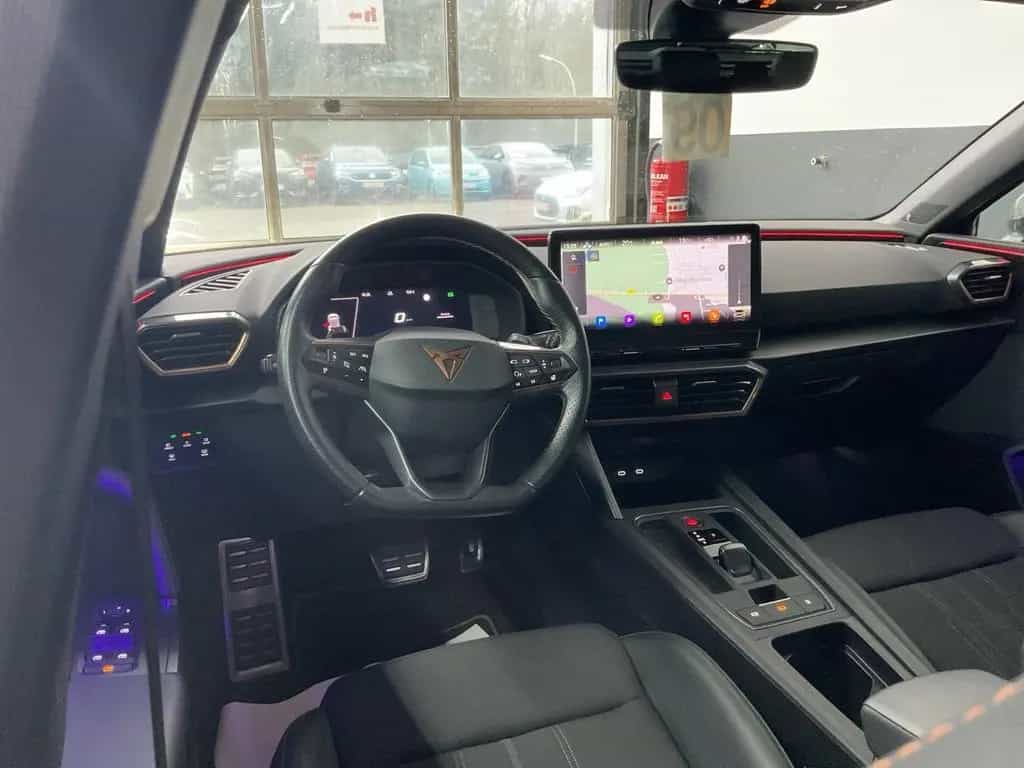 Cupra Leon Sportstourer 2.0 TSI DSG VZ NAVI MATRIX AHK 01/2024-photo-7