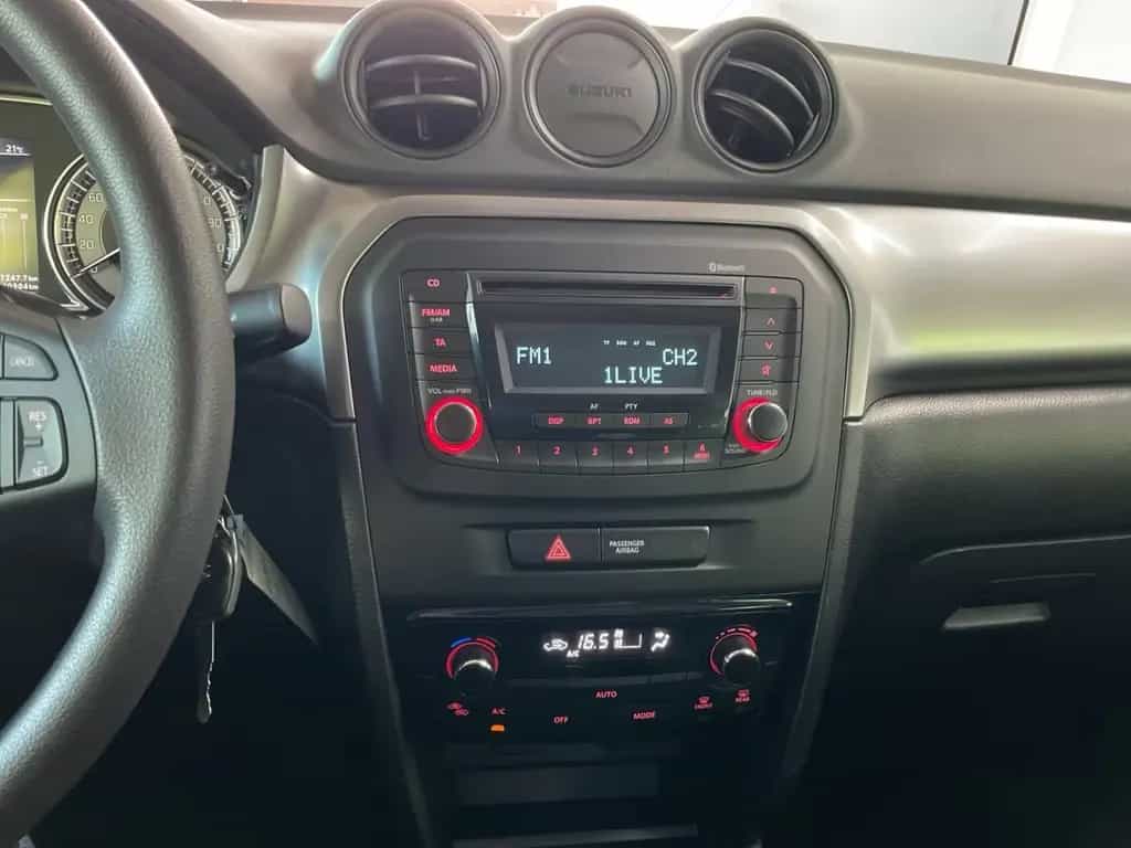 Suzuki Vitara 1.4 DITC Club 4x2 LED ACC DAB 11/2021-photo-11