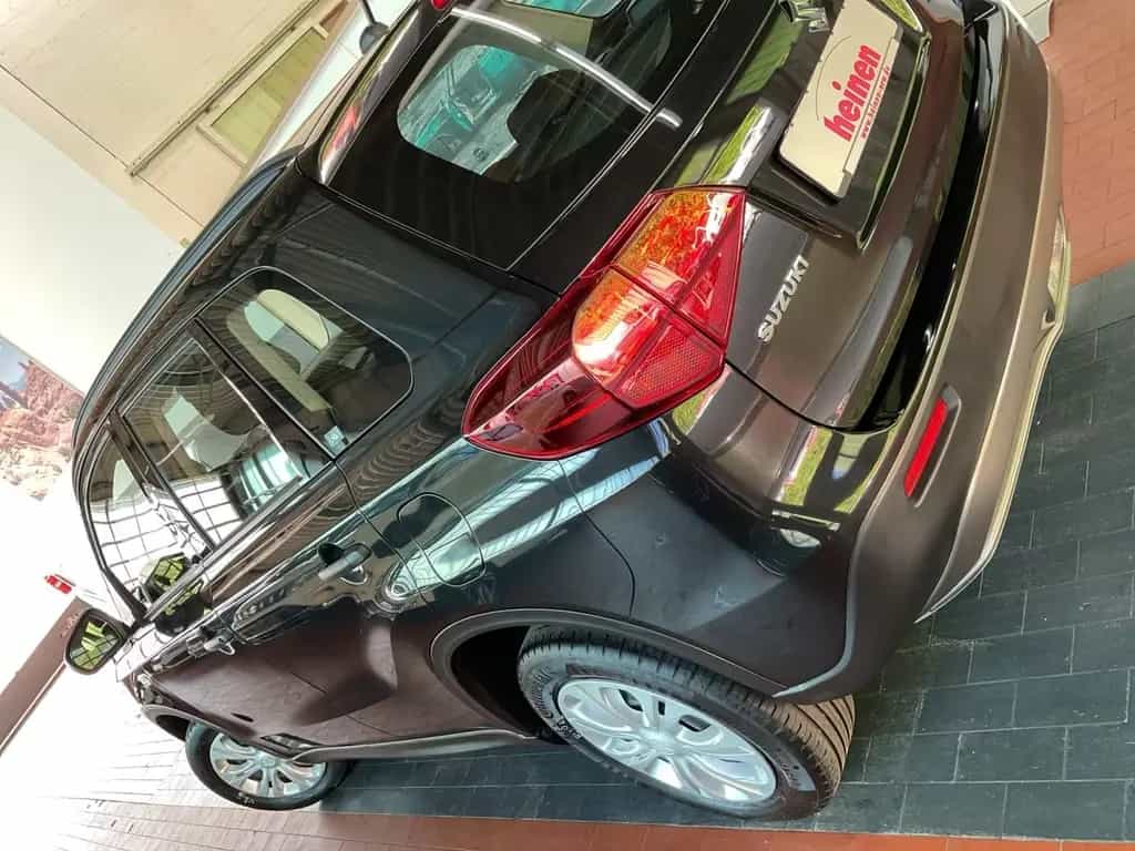 Suzuki Vitara 1.4 DITC Club 4x2 LED ACC DAB 11/2021-photo-14