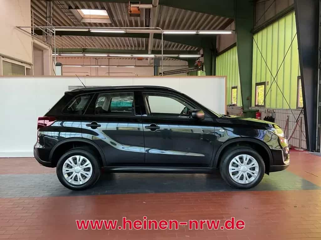 Suzuki Vitara 1.4 DITC Club 4x2 LED ACC DAB 11/2021-photo-9