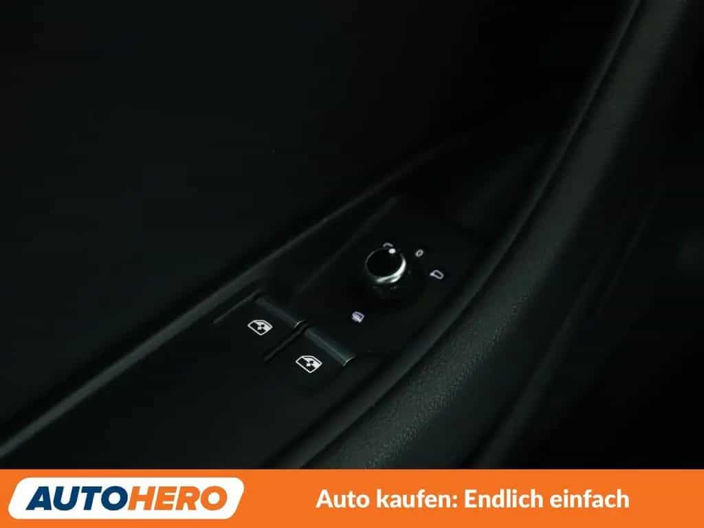 Audi A5 2.0 TFSI *NAVI*TEMPO*PDC*SHZ* 02/2018-photo-28