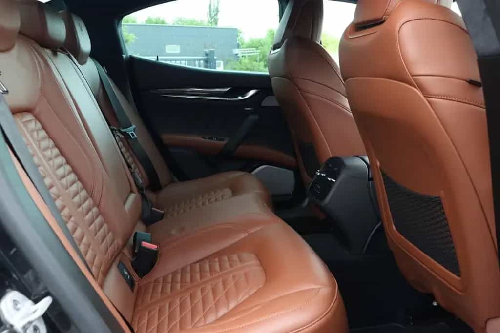 Maserati Ghibli 3.8 V8 Trofeo +21ZOLL+CABRON+ASSIST+B&W++ 10/2021-photo-13
