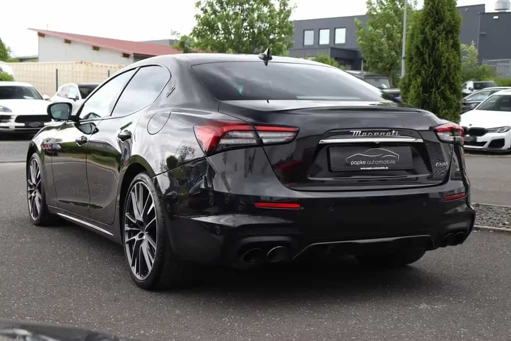 Maserati Ghibli 3.8 V8 Trofeo +21ZOLL+CABRON+ASSIST+B&W++ 10/2021-photo-6