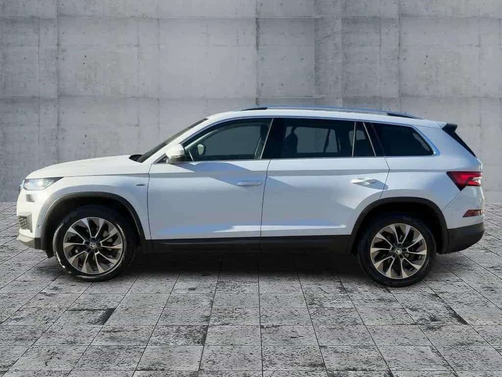 Skoda Kodiaq 1.5 TSI DSG CLEVER MATRIX+NAV+ACC+SHZ+RFK 06/2022-photo-3