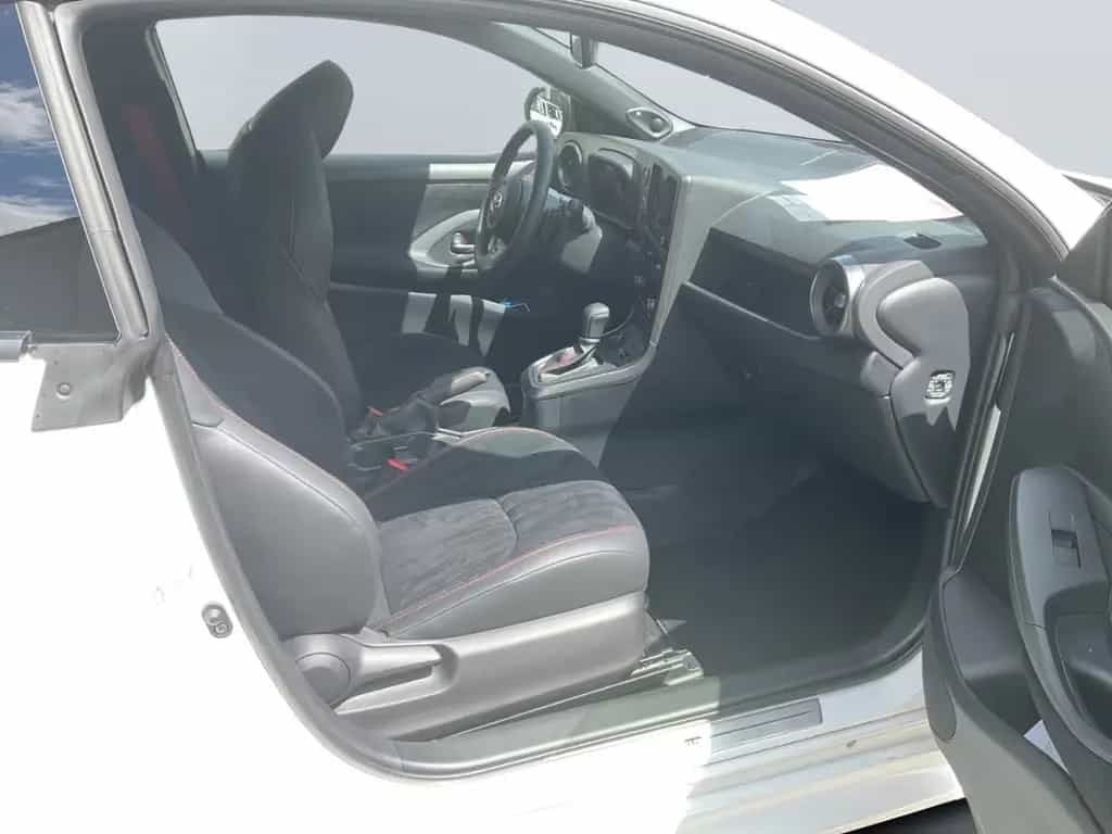 Toyota Yaris GR 4x4 Autom Navi *Kamera*SHZ*JBL* WKR ink 04/2026-photo-14