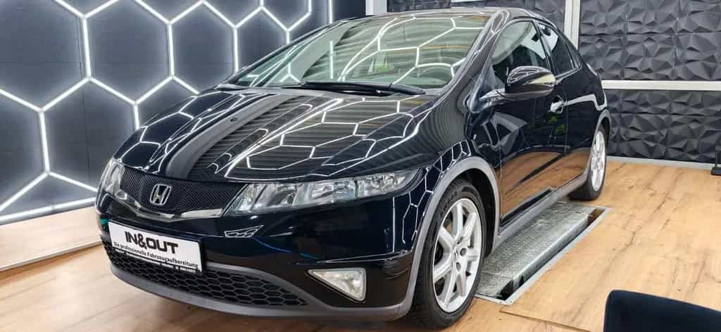 Honda Civic 1.8 140PS - TüV neu - 164909km 04/2009-photo-0