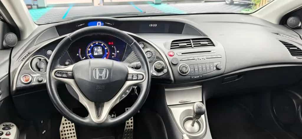 Honda Civic 1.8 140PS - TüV neu - 164909km 04/2009-photo-10