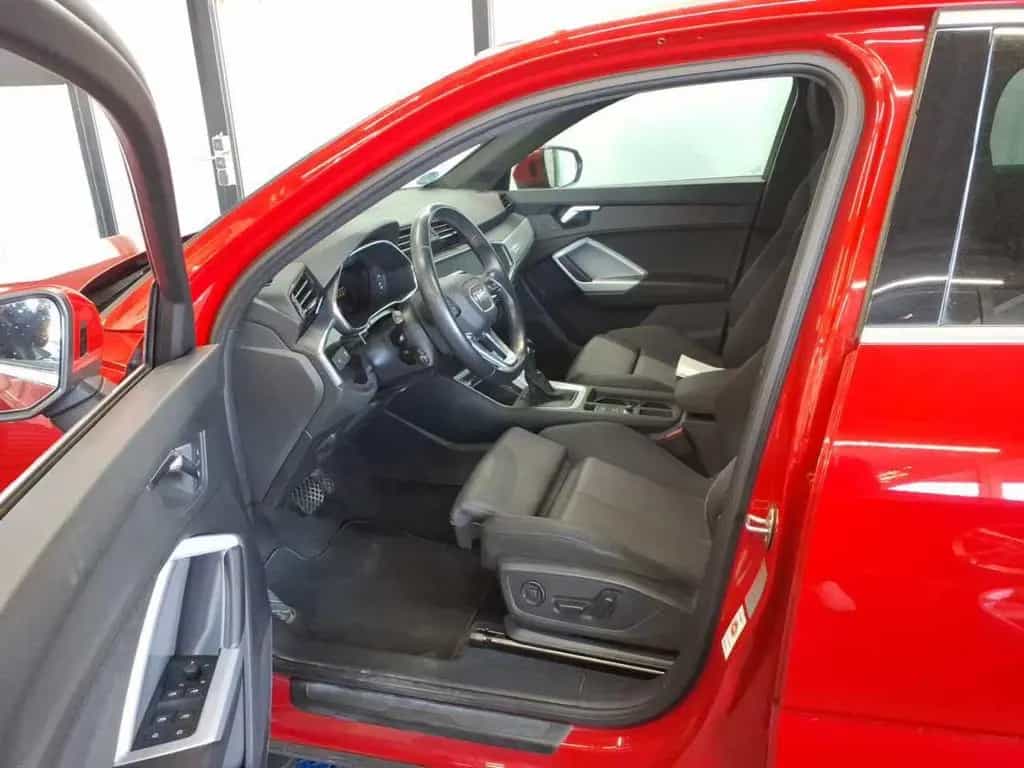 Audi Q3 Sportback 35 TDI Assist, Navi, Business 11/2021-photo-4