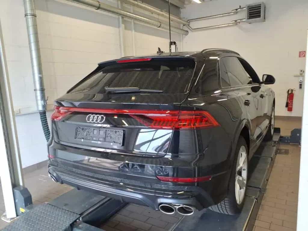 Audi SQ8 Pano, Massage, HUD, Assist, Matrix, Leder 04/2023-photo-2