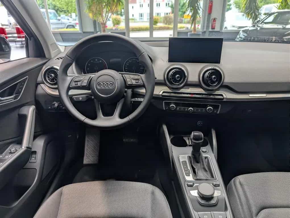 Audi Q2 35 TFSI S-Line LED Navi 8-fach 12/2022-photo-6