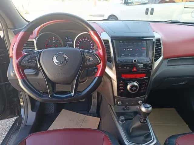 Ssangyong Tivoli SSANGYONG Tivoli 1.6d Be 02/2017-photo-12