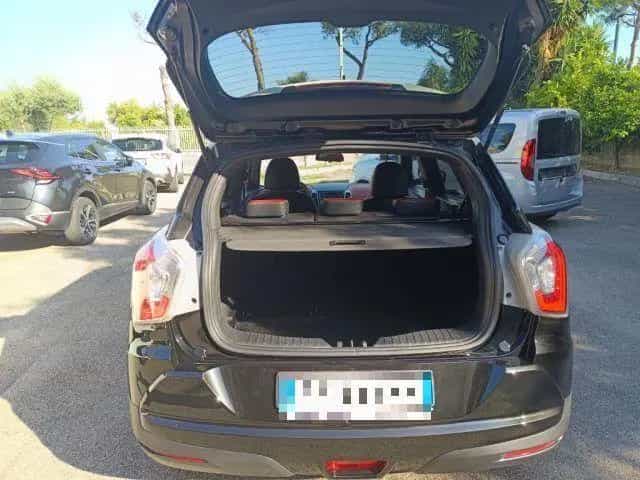 Ssangyong Tivoli SSANGYONG Tivoli 1.6d Be 02/2017-photo-6