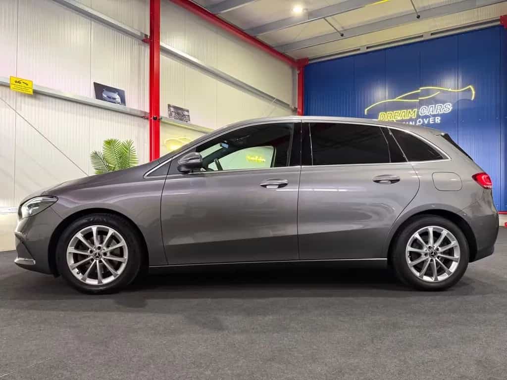 Mercedes-Benz B 200 *AHK*KAMERA*MULTIBEAM-LED*NAVI*SHZG*ALU*USB 04/2019-photo-2