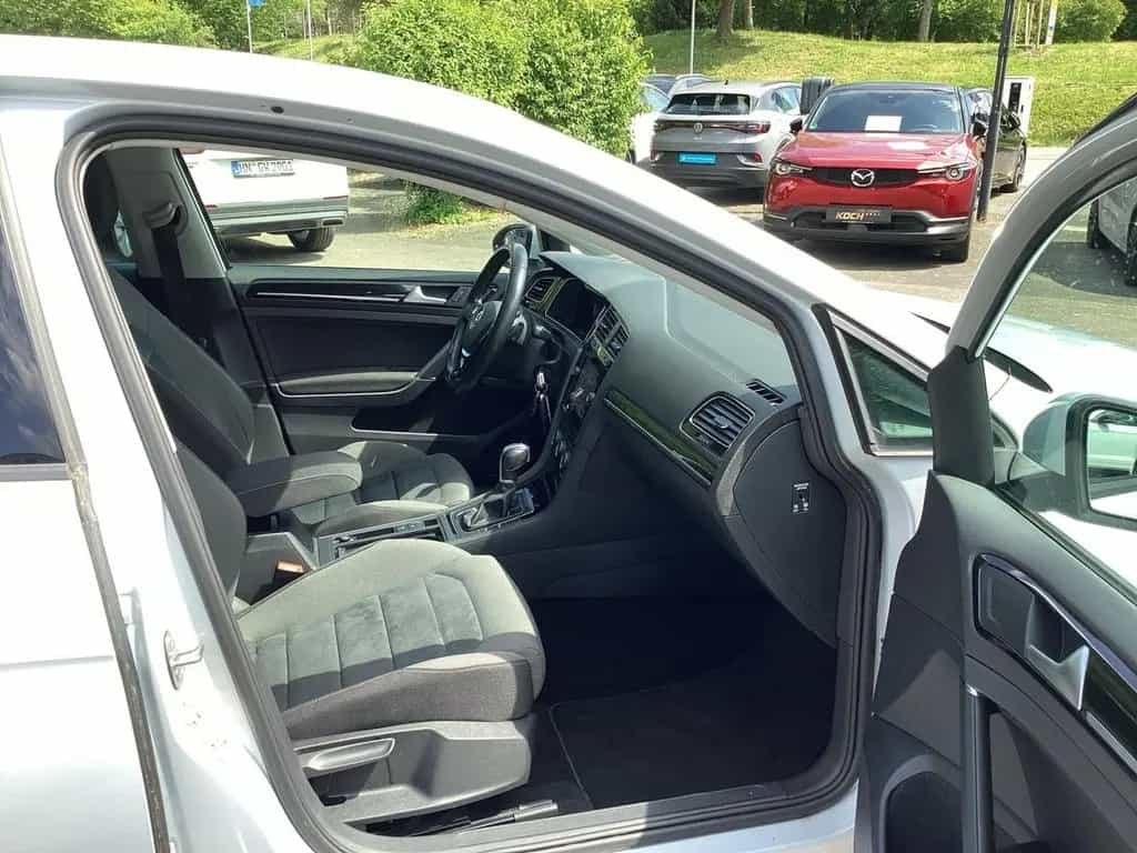 Volkswagen Golf VII 1.5 TSI Highline DSG Navi LED Standh. 10/2018-photo-11