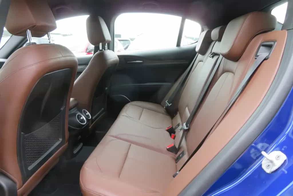 Alfa Romeo Stelvio Ti Q4 2.2 Diesel 210PS *AHK* 10/2022-photo-16