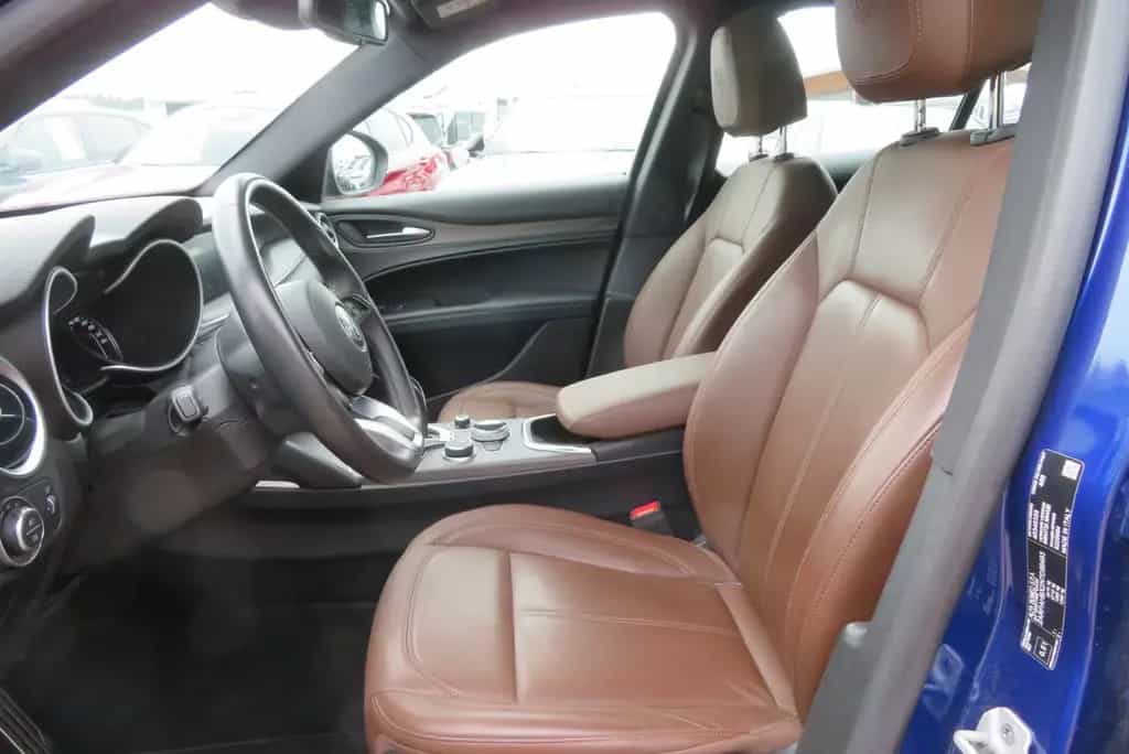 Alfa Romeo Stelvio Ti Q4 2.2 Diesel 210PS *AHK* 10/2022-photo-8
