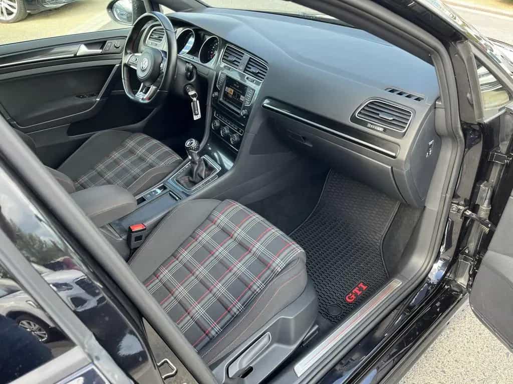 Volkswagen Golf VII 2.0 GTI KLIMA PDC SHZ BI-XENON NAVI 02/2017-photo-10