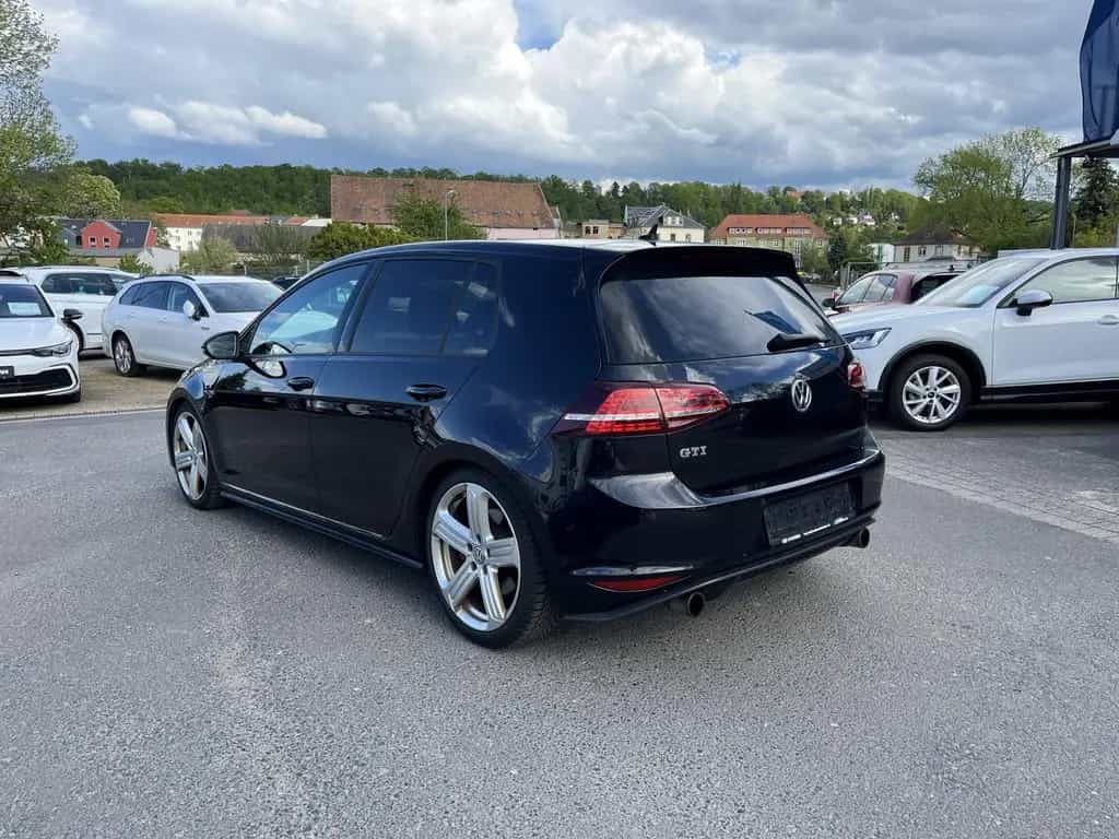 Volkswagen Golf VII 2.0 GTI KLIMA PDC SHZ BI-XENON NAVI 02/2017-photo-2