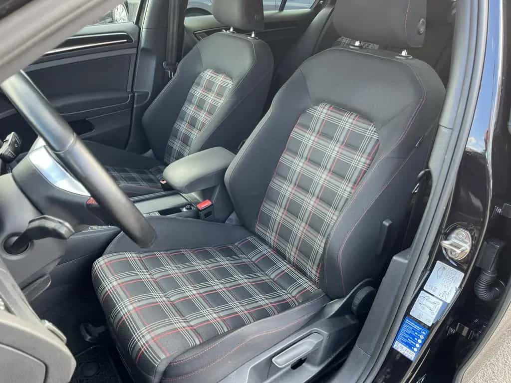Volkswagen Golf VII 2.0 GTI KLIMA PDC SHZ BI-XENON NAVI 02/2017-photo-9