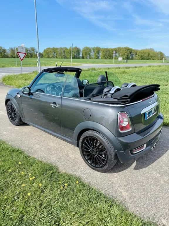 MINI Cooper S Cabrio 12/2010-photo-5