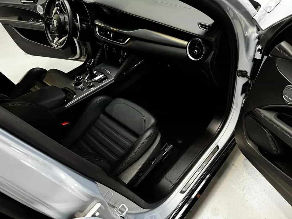 Alfa Romeo Stelvio 2.2 JTDM KAT Veloce Q4 Metallic 05/2024-photo-18