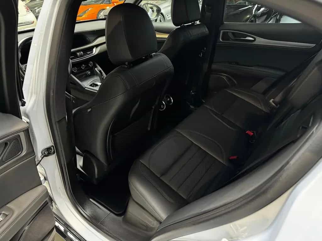 Alfa Romeo Stelvio 2.2 JTDM KAT Veloce Q4 Metallic 05/2024-photo-22