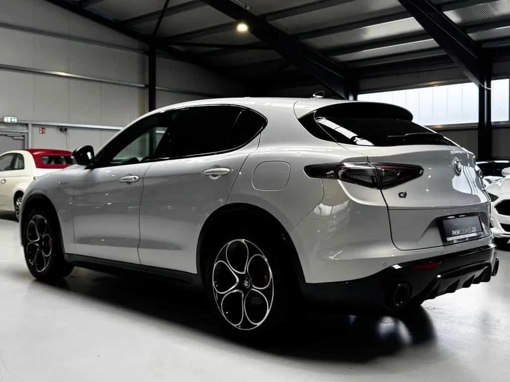 Alfa Romeo Stelvio 2.2 JTDM KAT Veloce Q4 Metallic 05/2024-photo-5