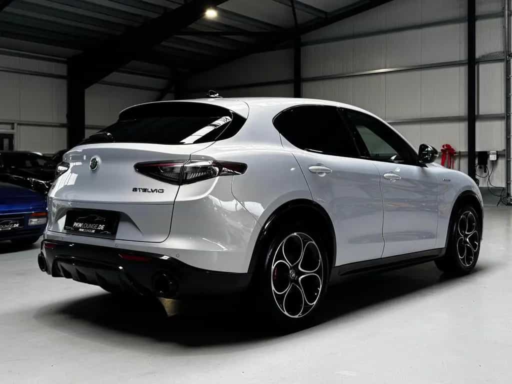 Alfa Romeo Stelvio 2.2 JTDM KAT Veloce Q4 Metallic 05/2024-photo-8