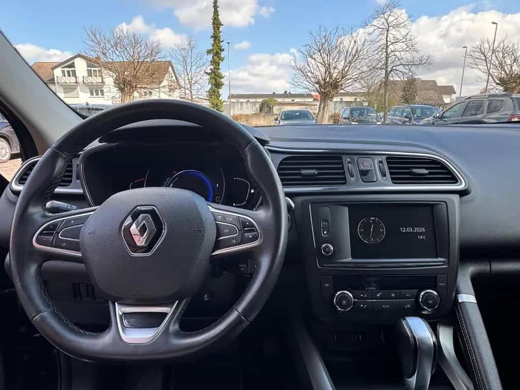 Renault Kadjar Bose Edition *T.LEDER*LED*NAVI*PDC*TEMPO* 11/2017-photo-13