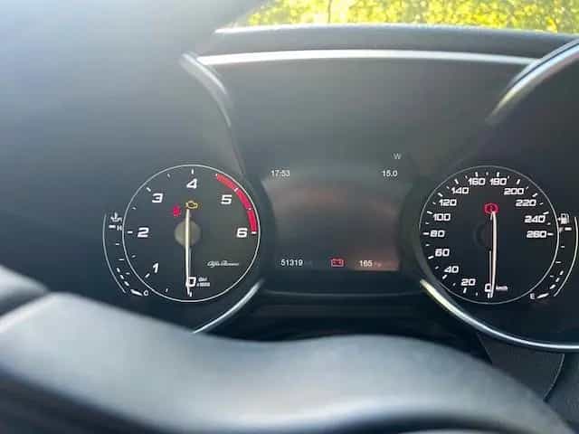 Alfa Romeo Giulia Super 2.2 Diesel 16V 132 kW Super 07/2017-photo-13
