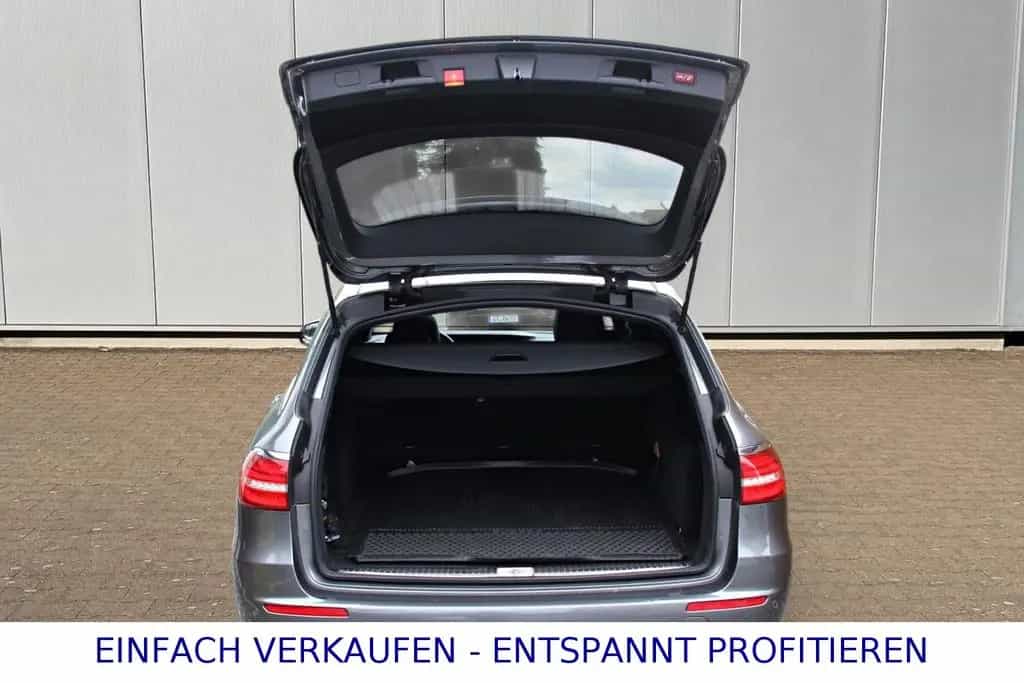 Mercedes-Benz E 250 T-Modell AMG-Line LED/AHK/Kamera 07/2017-photo-6