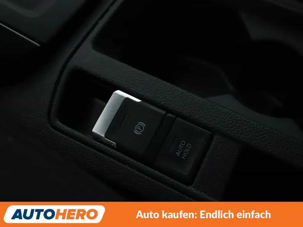 Volkswagen T-Roc 1.5 TSI ACT Aut.*PDC*SHZ*KLIMA* 12/2018-photo-25