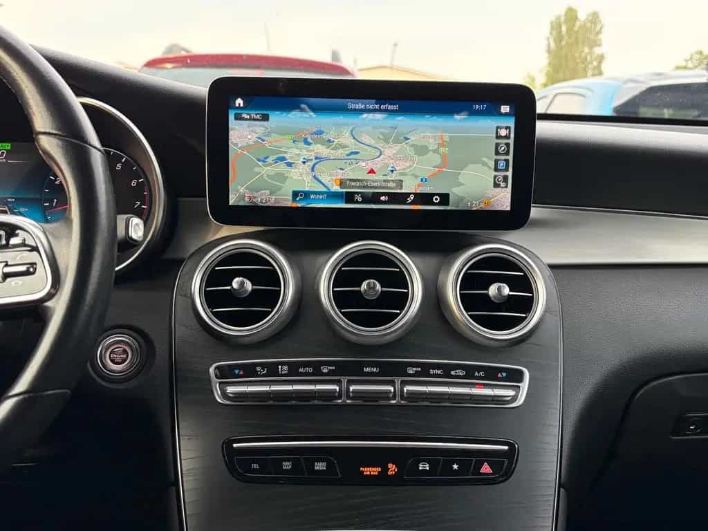 Mercedes-Benz GLC 200 4Matic Night-Paket*LED*CarPlay*R-Kamera* 08/2019-photo-12