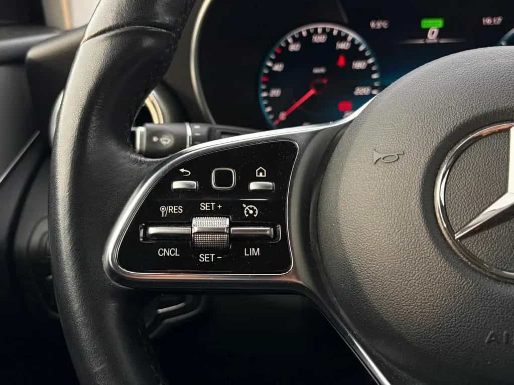 Mercedes-Benz GLC 200 4Matic Night-Paket*LED*CarPlay*R-Kamera* 08/2019-photo-14