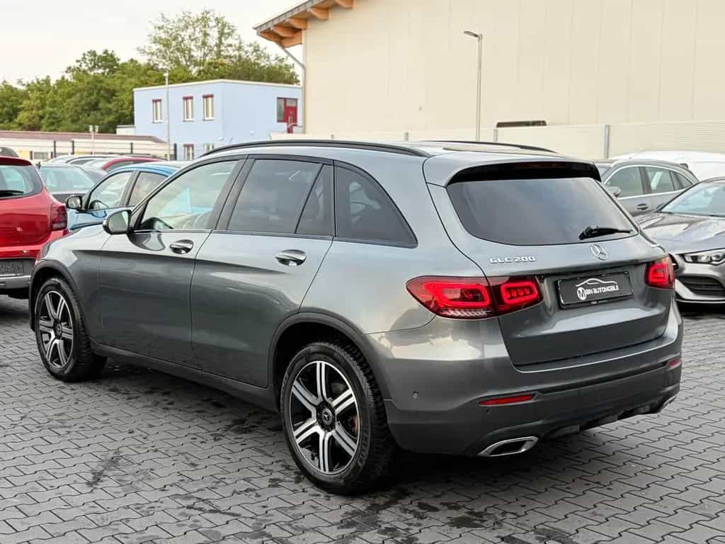 Mercedes-Benz GLC 200 4Matic Night-Paket*LED*CarPlay*R-Kamera* 08/2019-photo-3