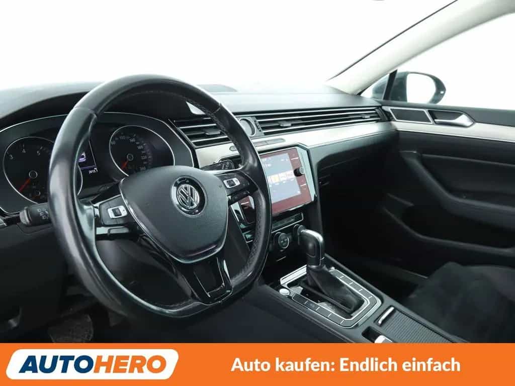 Volkswagen Passat 1.4 TSI ACT Highline BMT Aut.*NAVI*LED* 10/2017-photo-10