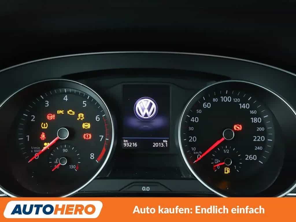 Volkswagen Passat 1.4 TSI ACT Highline BMT Aut.*NAVI*LED* 10/2017-photo-19