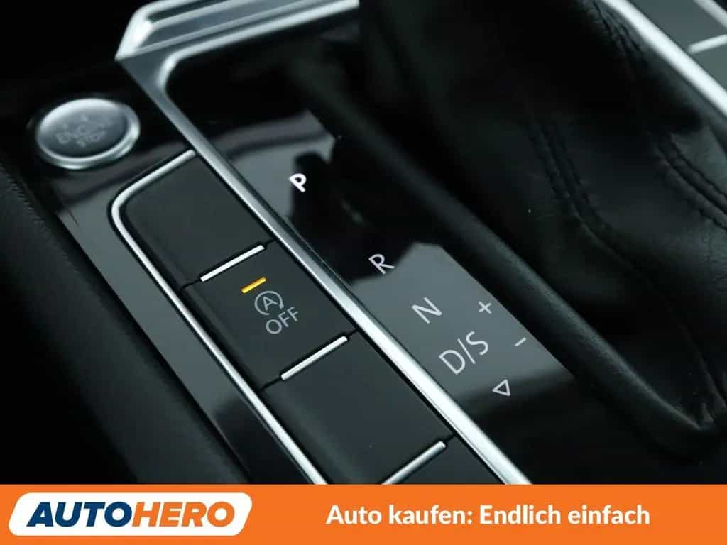 Volkswagen Passat 1.4 TSI ACT Highline BMT Aut.*NAVI*LED* 10/2017-photo-23