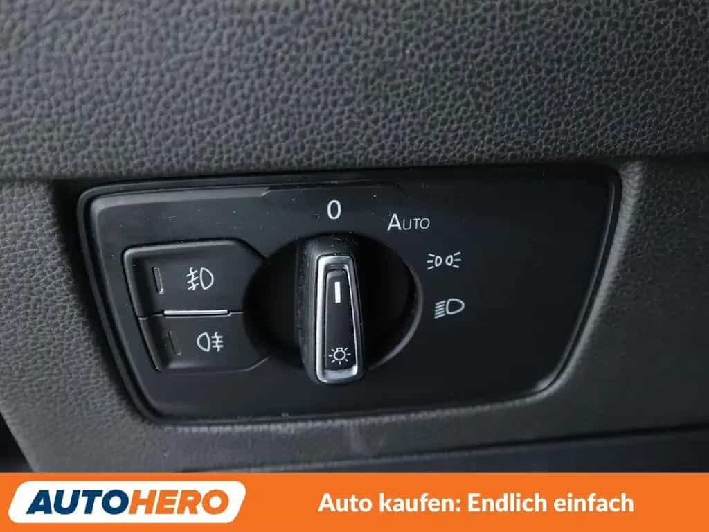 Volkswagen Passat 1.4 TSI ACT Highline BMT Aut.*NAVI*LED* 10/2017-photo-26
