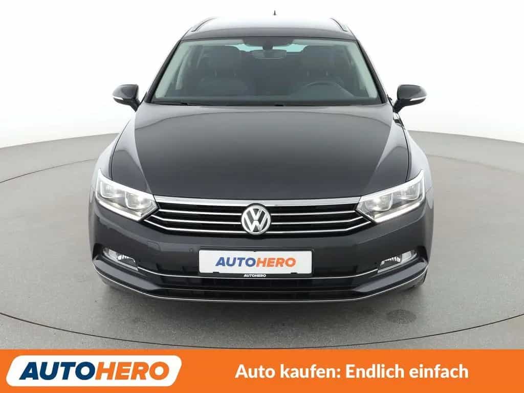 Volkswagen Passat 1.4 TSI ACT Highline BMT Aut.*NAVI*LED* 10/2017-photo-8