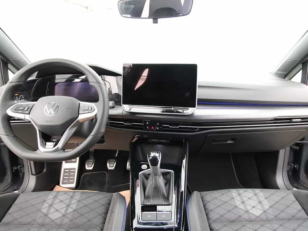 Volkswagen Golf VIII Variant 1.5 TSI R-Line LED+KAMERA+ACC 05/2025-photo-11