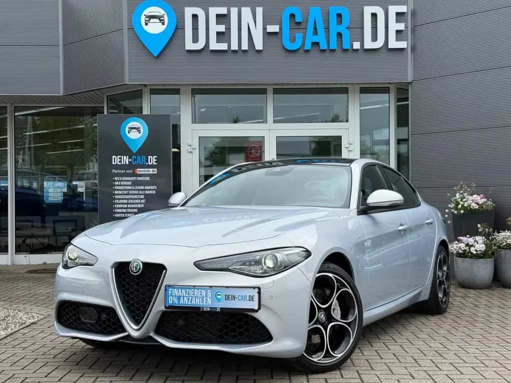 Alfa Romeo Giulia Ti Q4*Bi-XENON*NAVI*R-KAMERA* 09/2022-photo-3