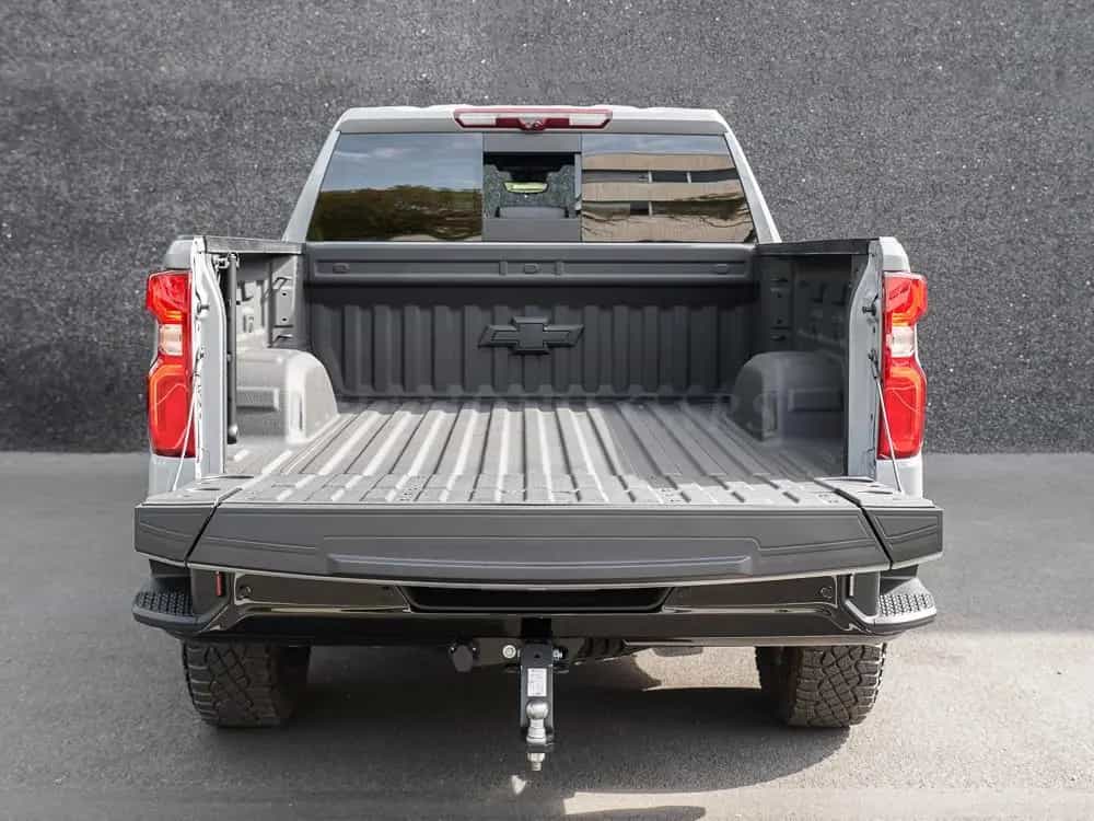 Chevrolet Silverado 2026 ZR2 € 71600 +DARK APPEARANCE PACKAGE null-photo-33