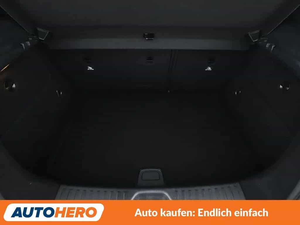 Mercedes-Benz A 250 4Matic AMG Sport Aut.*NAV*TEMP*PDC*SHZ*ALU 11/2017-photo-17
