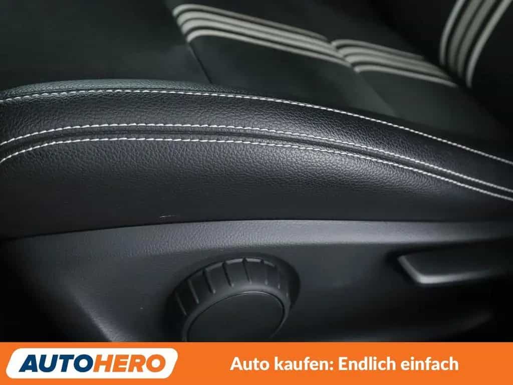 Mercedes-Benz A 250 4Matic AMG Sport Aut.*NAV*TEMP*PDC*SHZ*ALU 11/2017-photo-29