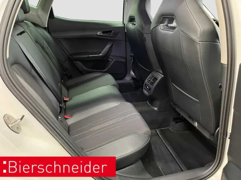 Cupra Formentor 1.5 eTSI DSG AB297EUR AHK MATRIX REAR 04/2023-photo-22