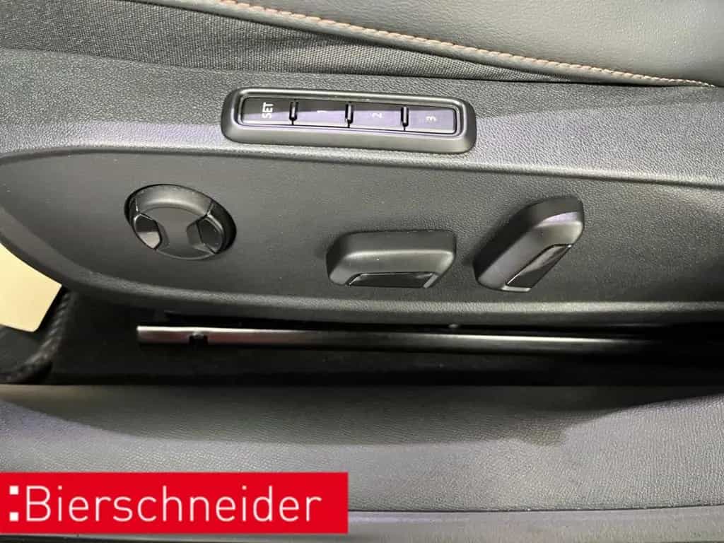 Cupra Formentor 1.5 eTSI DSG AB297EUR AHK MATRIX REAR 04/2023-photo-37