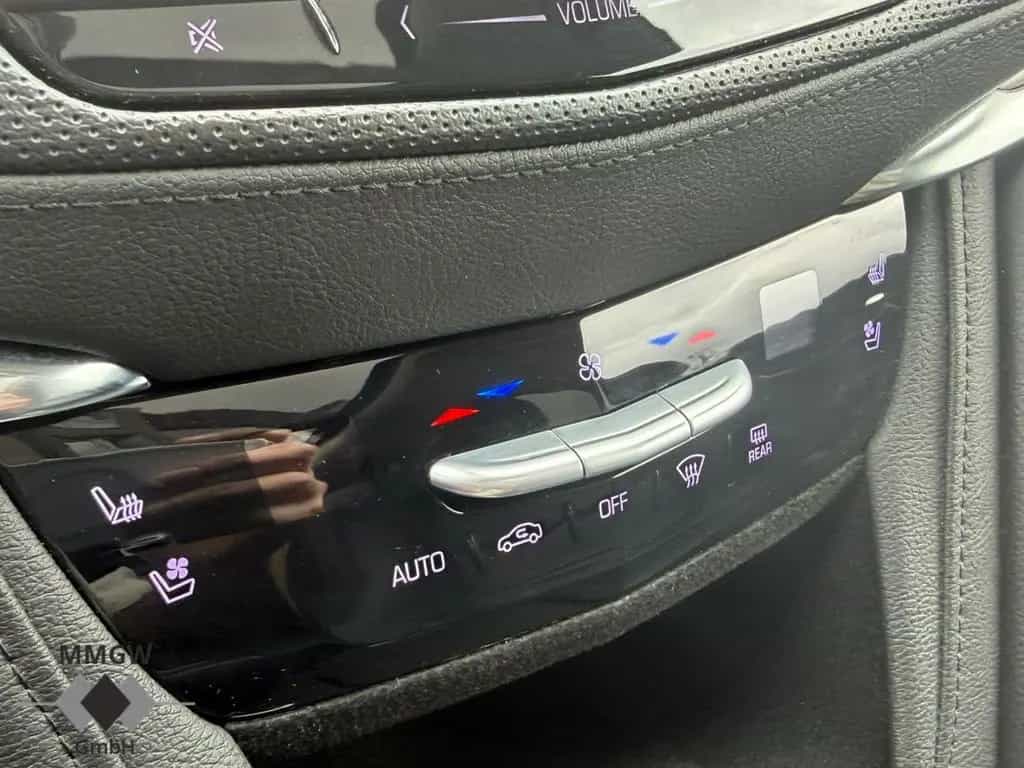Cadillac XT5 Premium AWD HUD/Navi/MemorySitze/Klimasitze/ 05/2017-photo-24
